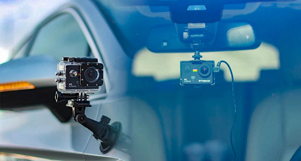 camera giám sát hành trình giám sát bãi đỗ xe