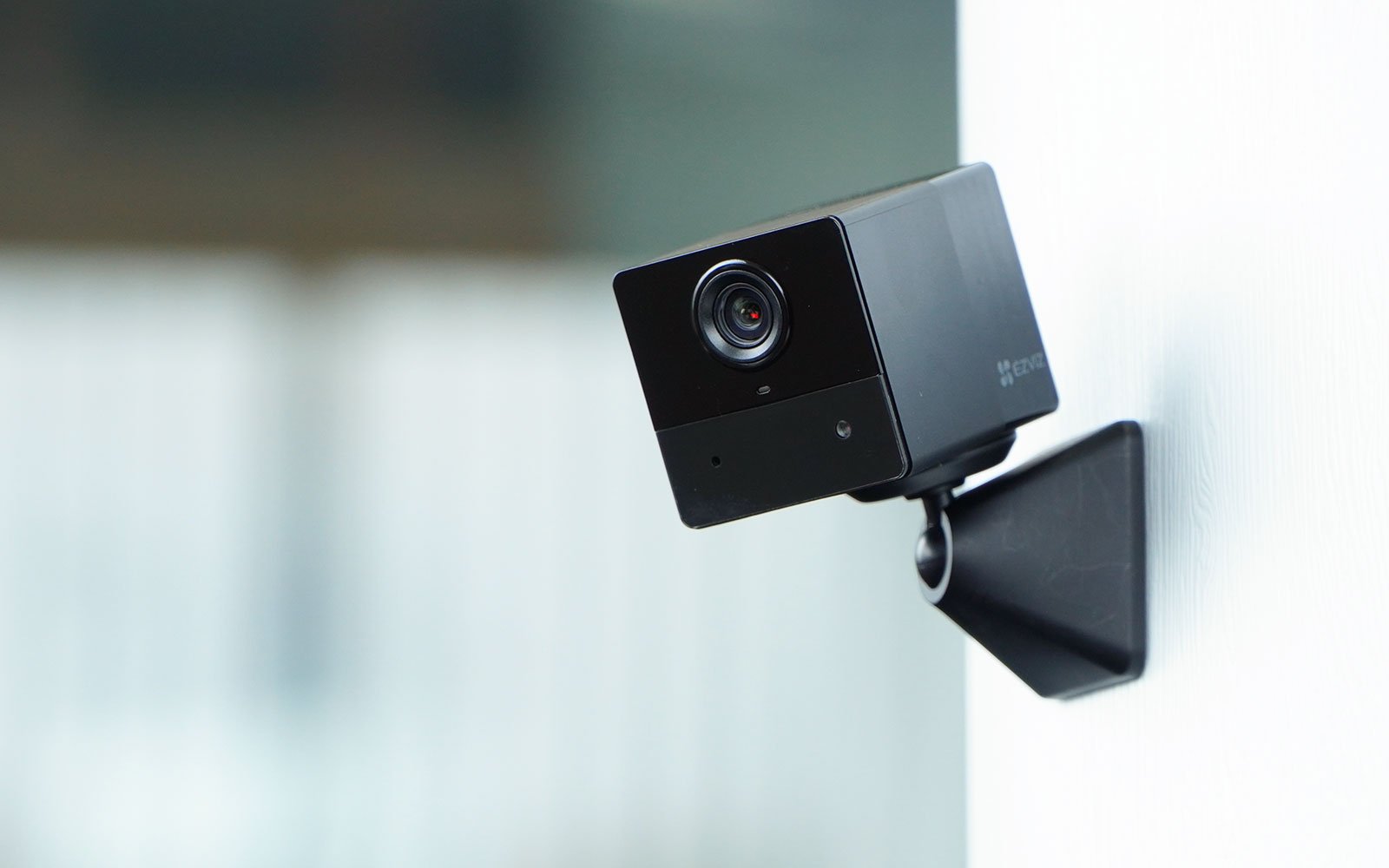 camera giám sát trẻ sơ sinh ezviz bc2
